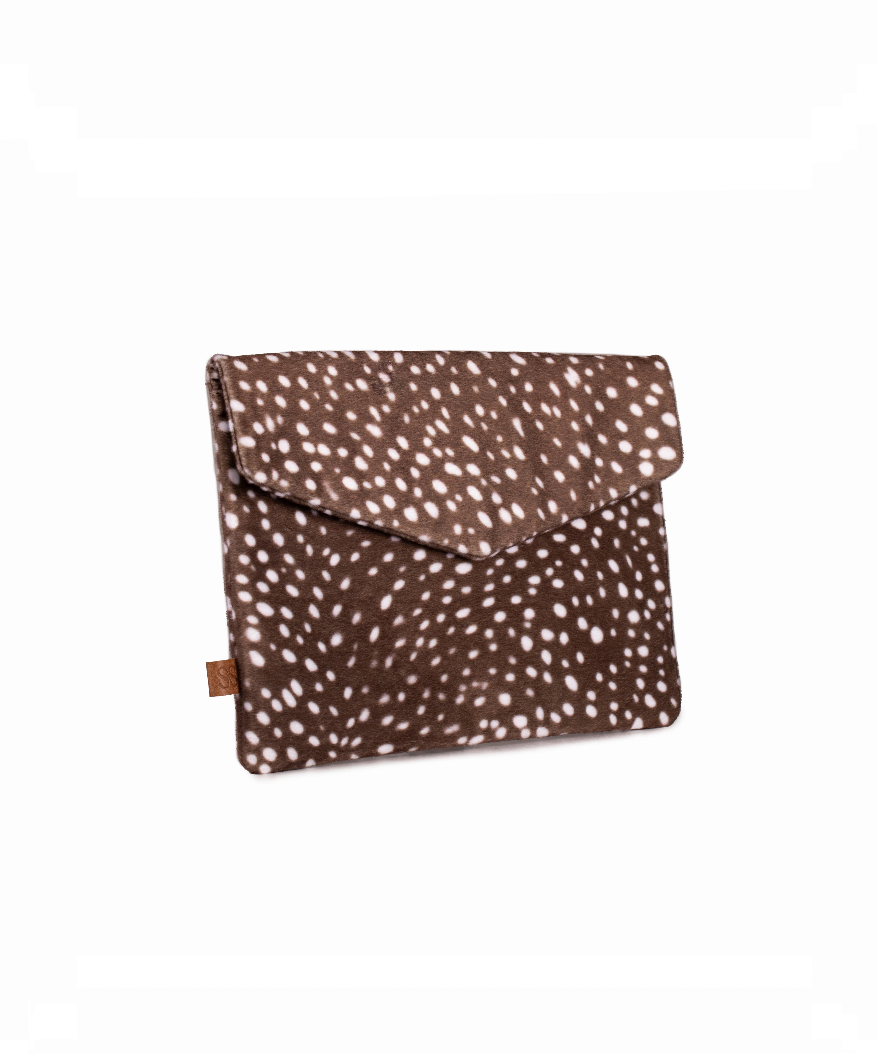 Bambi Seasons Clutch